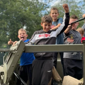 Zábavný program pre deti počas denného letného tábora v Bratislave