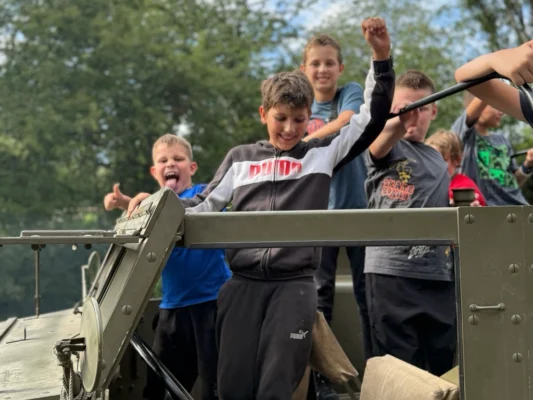 Zábavný program pre deti počas denného letného tábora v Bratislave