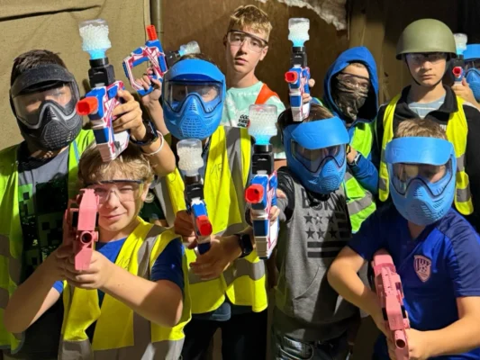 Športové aktivity detí na dennom tábore pre deti v Bratislave